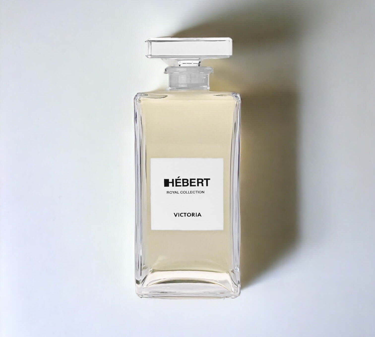 Victoria - Eau De Parfum | Luxury Niche Perfumes | Vegan, Cruelty-Free Fragrances | Hébert Parfums