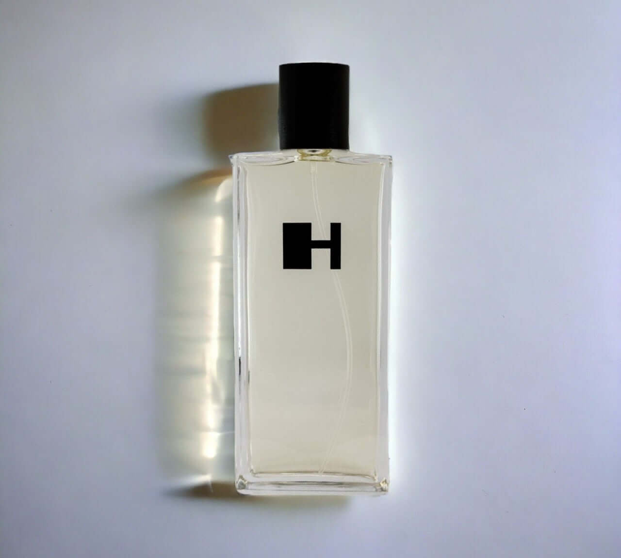 Gardenia & Burnished Leather - Eau De Parfum | Luxury Niche Perfumes | Vegan, Cruelty-Free Fragrances | Hébert Parfums