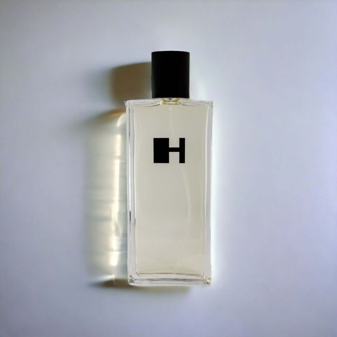 Gardenia & Burnished Leather - Eau De Parfum | Luxury Niche Perfumes | Vegan, Cruelty-Free Fragrances | Hébert Parfums