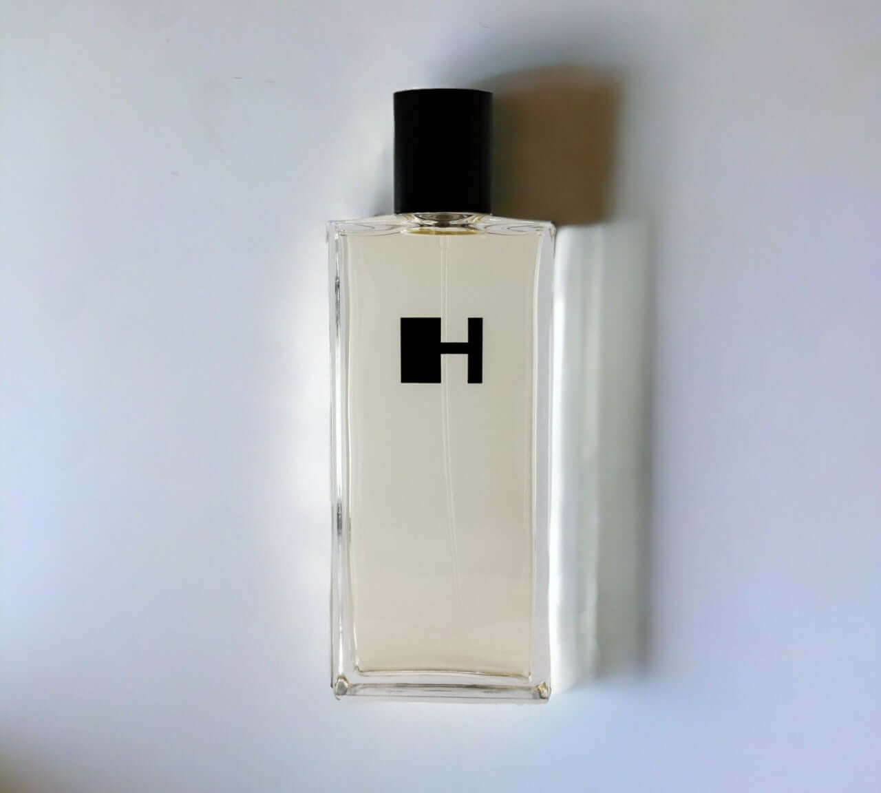 Damascan Rose & Oud Wood - Eau De Parfum | Luxury Niche Perfumes | Vegan, Cruelty-Free Fragrances | Hébert Parfums